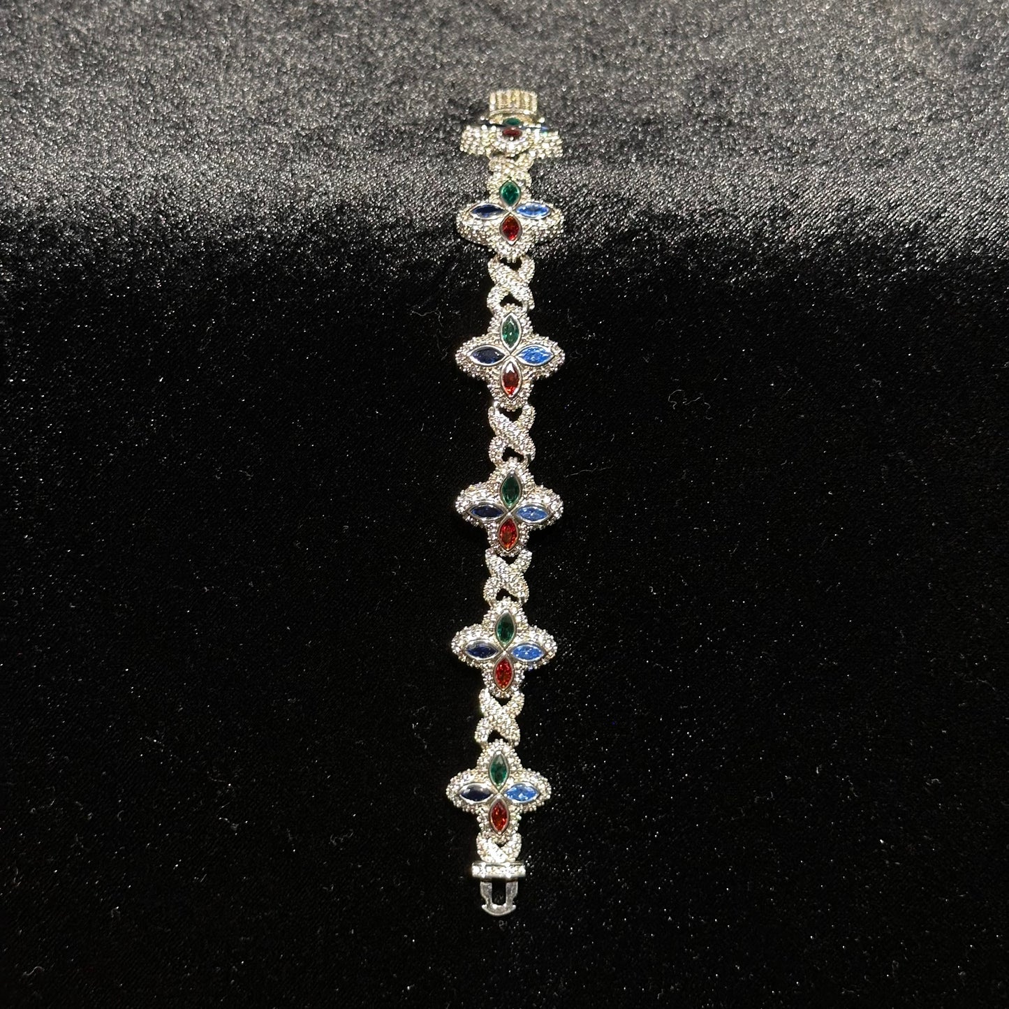 INFINITY CLOVER BRACELET - ICED OUT